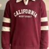 Men’s premium fleece sweatshirt with classic varsity print and contrast collar